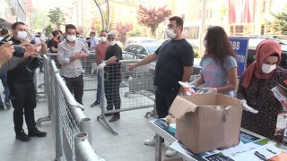 TOBB Mesleki Eğitim Merkezi 3 bin maske dağıttı